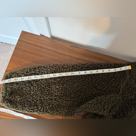 H&M Green Teddy Zip Pullover Jacket Women’s Medium Faux Shearling Fleece - Picture 7 of 9